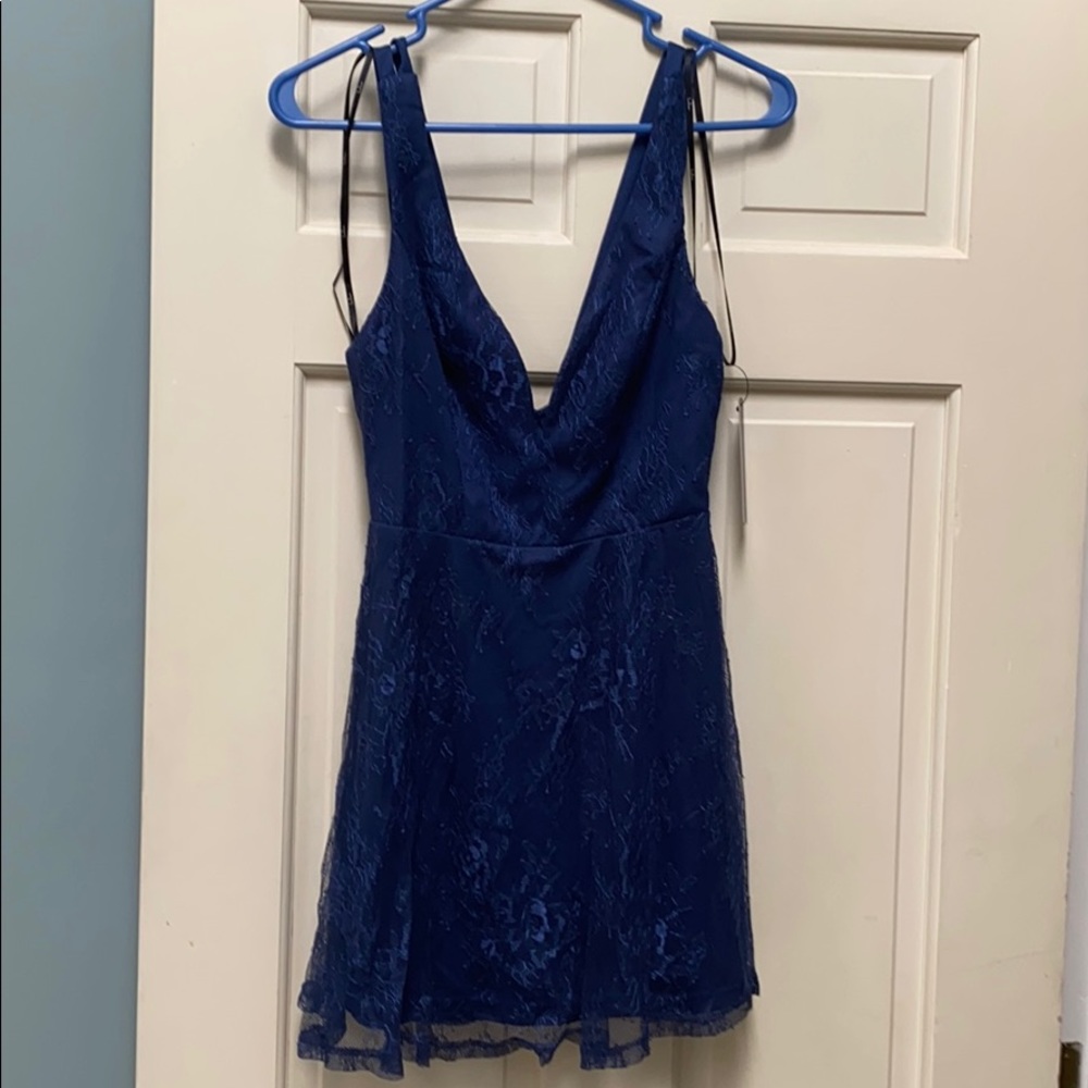 Lulu dress sz xs- Blue Lace Skater Dress